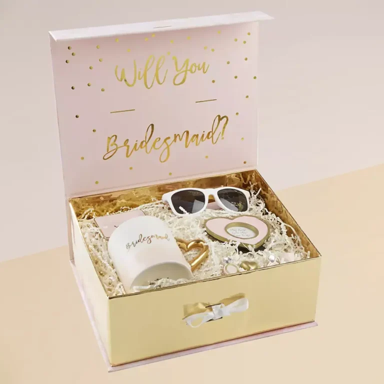 Bridesmaid-Gift-Boxes1