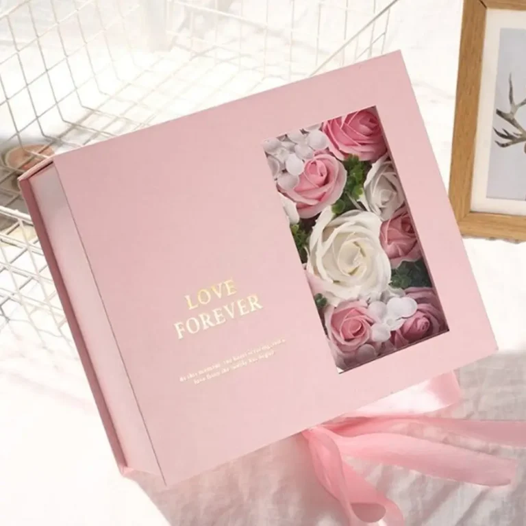 Custom-Gift-Window-Boxes2