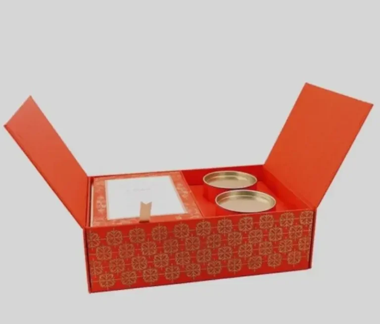 Custom-Wedding-Card-Boxes1-e1755751209251